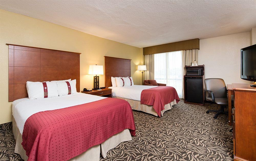Days Inn By Wyndham Wilmington / University מראה חיצוני תמונה